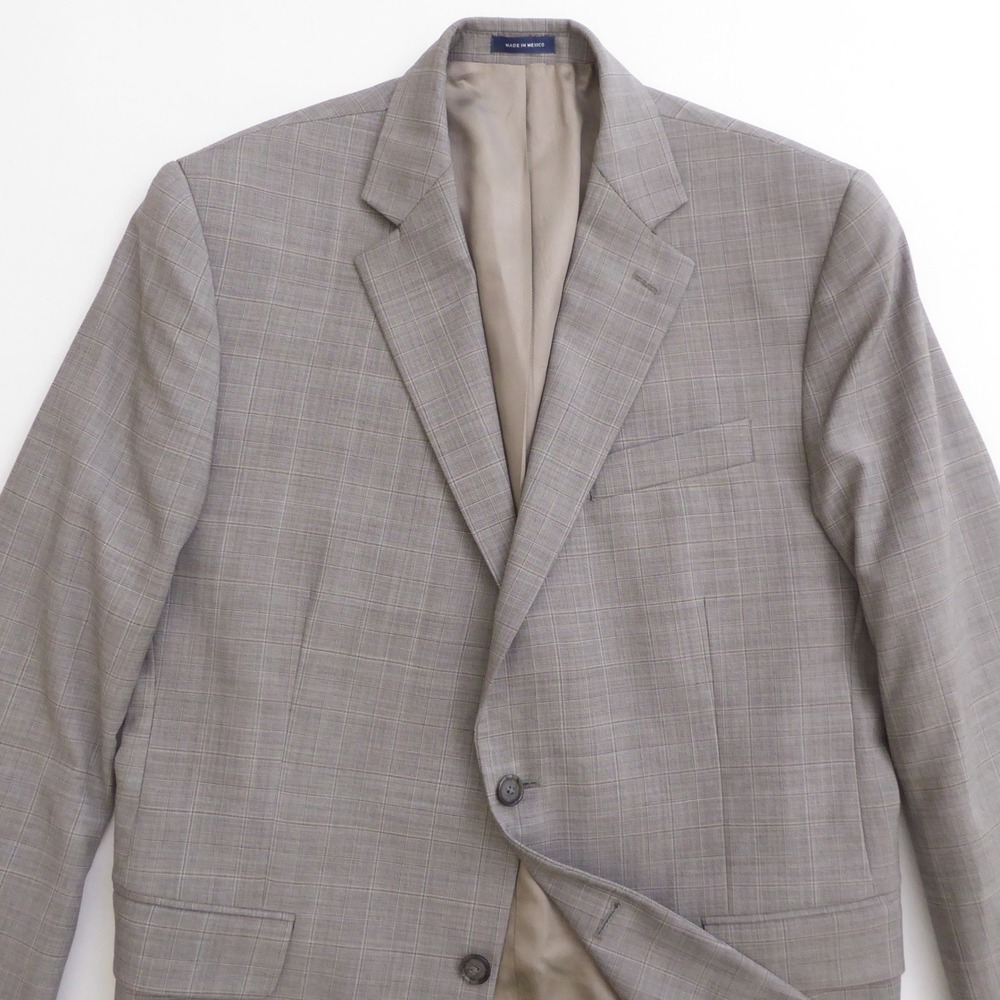 Stafford Mens Suit Jacket Gray Plaid Travel Stretch Classic Fit 42R
